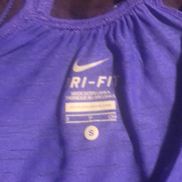Nike Tank - Picture 4 of 4
